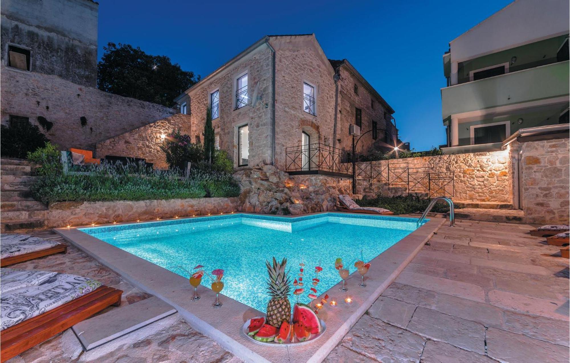 Beautiful In With Outdoor Swimming Pool Holiday home Tkon